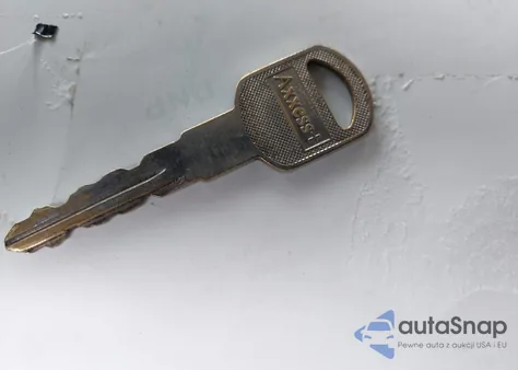 2006 Chevrolet Express Work Van from USA, damaged, VIN 1GCGG25V161125652